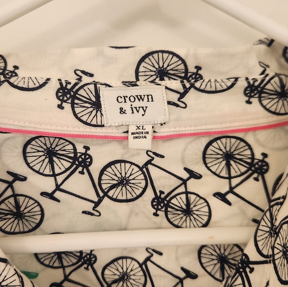 Crown & Ivy Women's Size XL Cotton Button Up Shirt White Bike Bicycles Top #958 - Picture 3 of 8